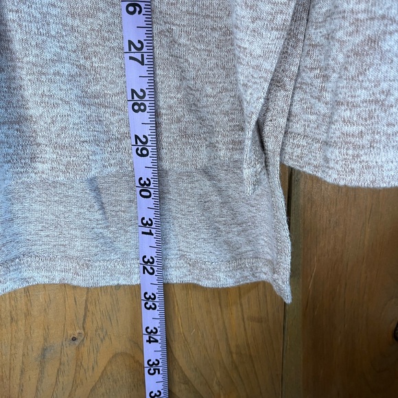 Lightweight Sweater - Picture 5 of 7